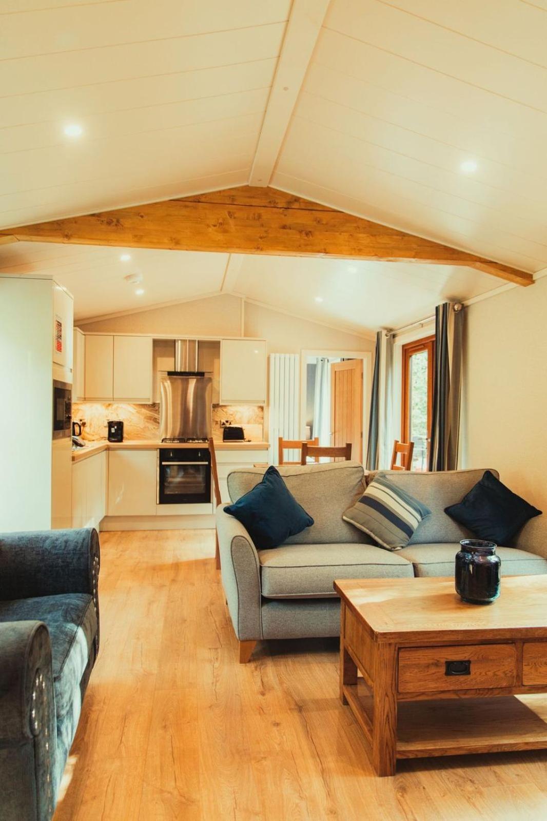 Herons Retreat Hot Tub Resort 4*