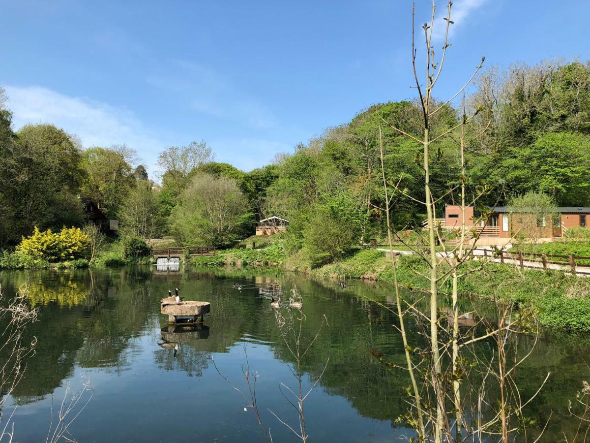 Herons Retreat Hot Tub Resort Caerwys