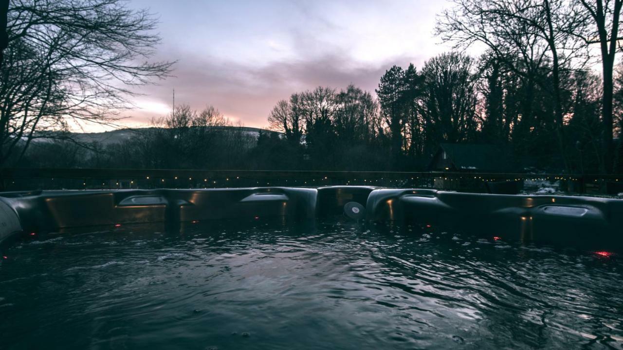 Herons Retreat Hot Tub Resort 4*