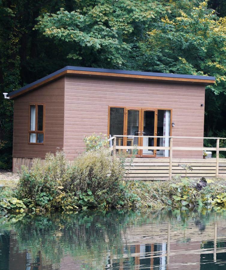 Herons Retreat Hot Tub Resort 4*